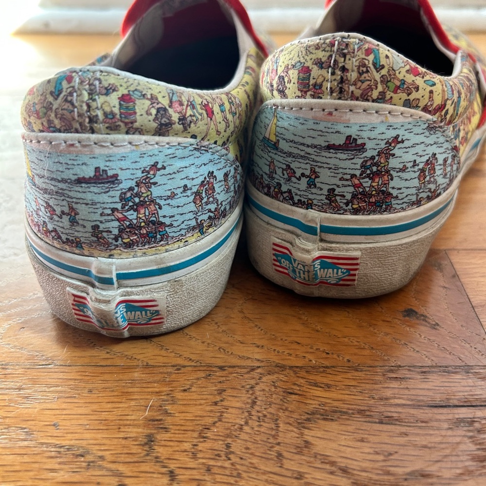 Where’s Waldo vans slip ons - Picture 2 of 7